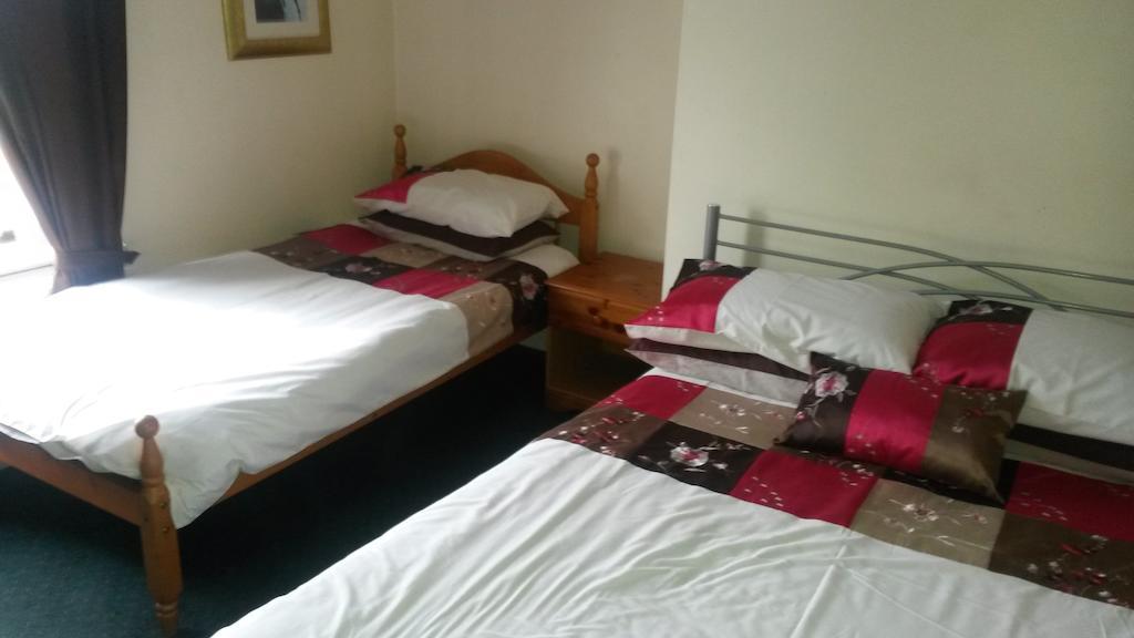The Friar Tucks Hotel Gloucester Room photo